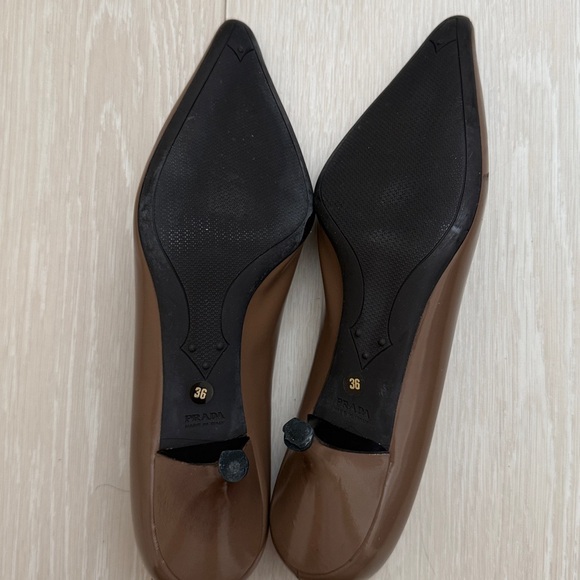 Prada Chocolate Brown Closed Pointed Toe Kitten Heels - Picture 10 of 13